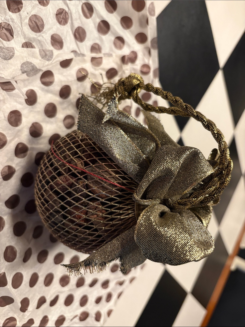 Gold Metallic mesh ornament ball